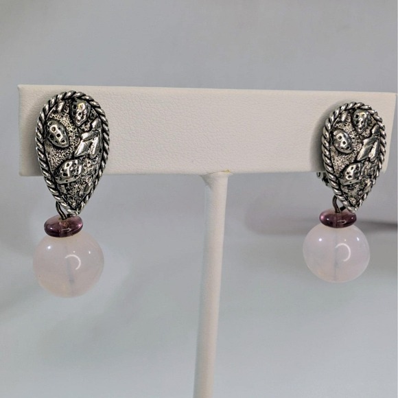 Vintage Jewelry - Vintage Clip On Earrings Antique Silver Leaf Opalescent Glass Bead 1.25"